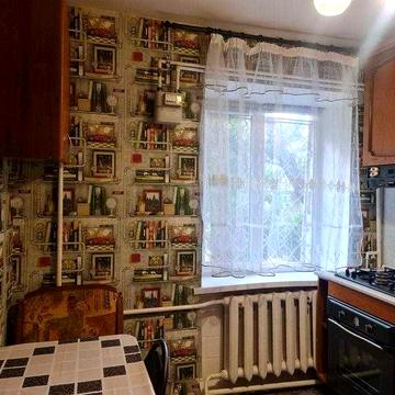Продам 2 комнатную Слободке (161-654)