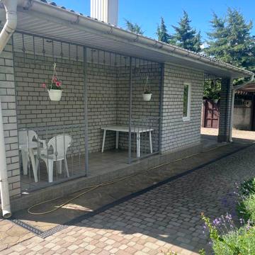 Продаж приватного будинку