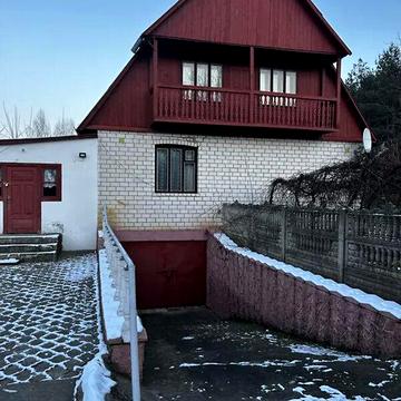 Продаж 4к Дім Сонячна вулиця