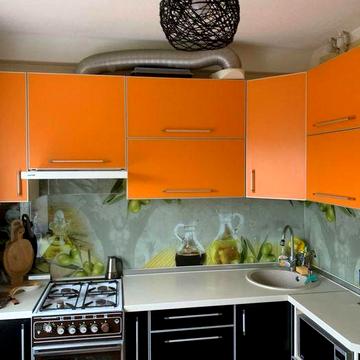Продам 2-х комнатну квартиру на Космосе