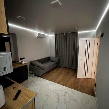 Продам 2-кімнатну квартиру. Вул.Коцюбинського,43.