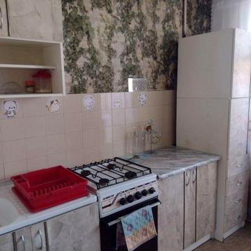 Оренда 1-кімн квартири по вулиці Гната Хоткевича
