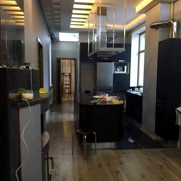 ЯРОСЛАВА МУДРОГО! Авторская! В СТИЛЕ ХАЙТЕК! Продам 3 ком кв 106 м2