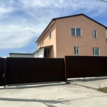 Гора Оренда окрема частина будинку 90м2 17000 грн вулиця Щаслива Газ