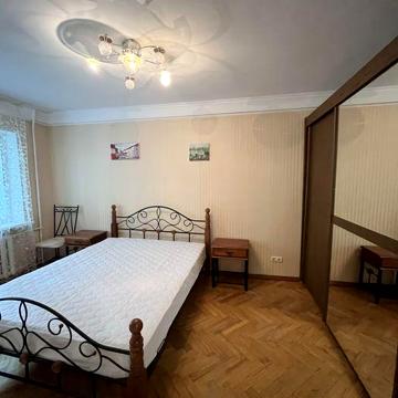Оренда, 2х-кім, ст.м.Васильківська, пров.Коломиівський 12,