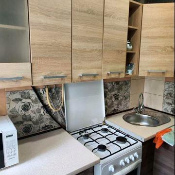Сдаю 1к/кв Адмиральская 2/5 ремонт,мебель,техника 6500