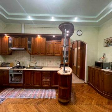 Продаж 3 кімн. квартири по вул Рапопорта