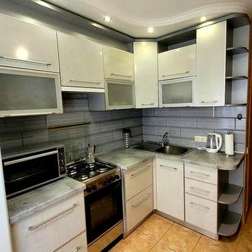 Сдаю 2к, Ляпунова,7, метро Научная, Ботсад