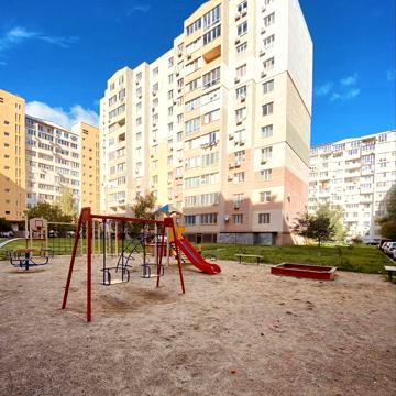 Продам 2 комн. квартиру в новом доме на ул. Сахарова