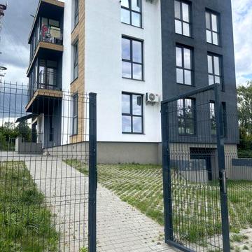 Продам двокімнатну квартиру в м.Острог, можна по є-оселі