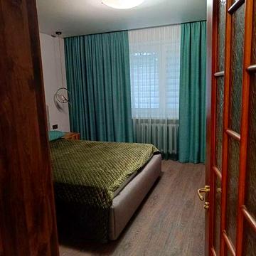 Продам 3х комнатную  квартиру в новом кирпичном доме на ул.Калиновая