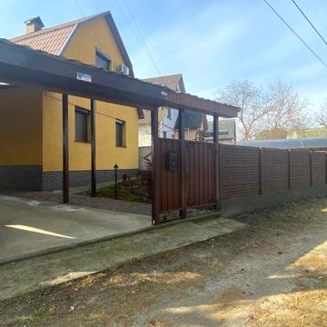 Будинок з ремонтом, поряд з голубими озерами! Вишгород