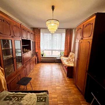 Оренда однокімнатної квартири біля метро Чернігівська.