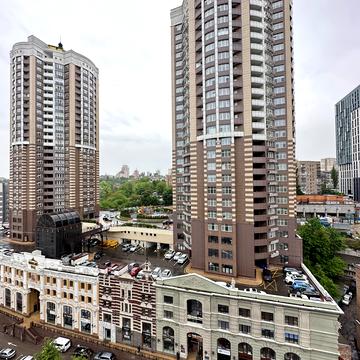 Глибочицька вул., 25/15