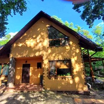 Від власника. Затишний будинок в Василькові в дубовому лісі