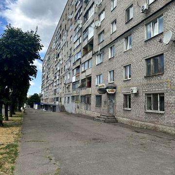 Продам 2 х ком квартиру, бассейн Микомп ЖК Осбб