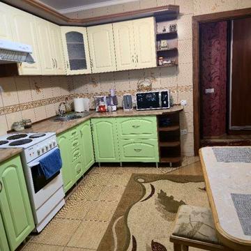 Оренда квартири 3 кімнати проспект Молоді для сімї