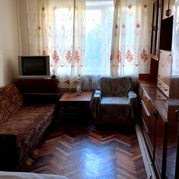 Здається 1 кім. квартира по вул. Симоненка