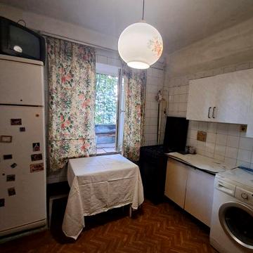 Продаж 2 кімнатної квартири проспект Лісовий 11,метро Лісова