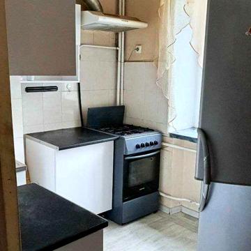 Здам 2х кімнатну метро Звенерецька 15 хв.