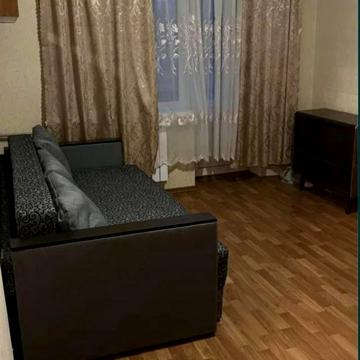 Шекспіра вул., 10