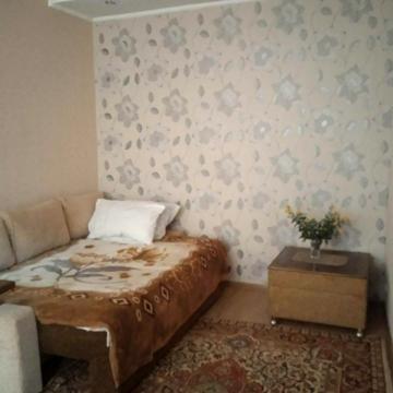 Успенська вул. (Чичерина), 127
