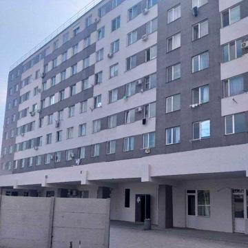 Ціна, яка дивує, студія на Боровського.