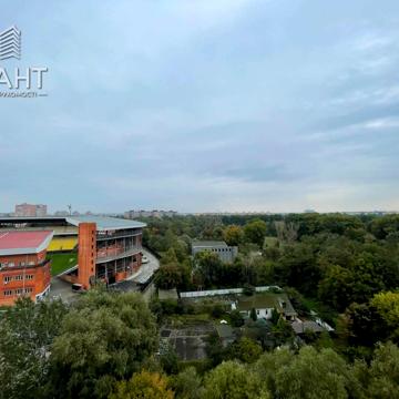 Євгена Коростельова вул. (Гагаріна), 20