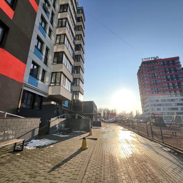 24 Серпня вул., 24