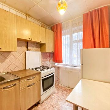 Кирила Синельникова вул., 9