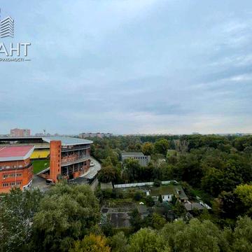 Продам квартиру в новобудові біля Центрального парку.