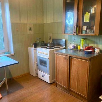 Продаж 1-кімнатної. просп. Лісовий 35