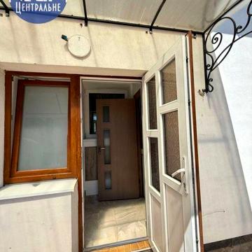 Оренда 1/2 будинку в районі Роші