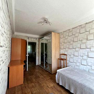 Довгострокова оренда 3к Квартира Республіканська вулиця