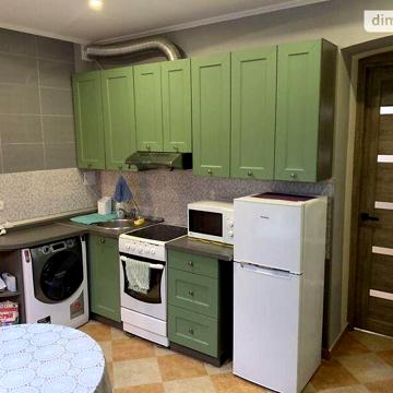 Довгострокова оренда 2к Квартира Бандери Степана вулиця