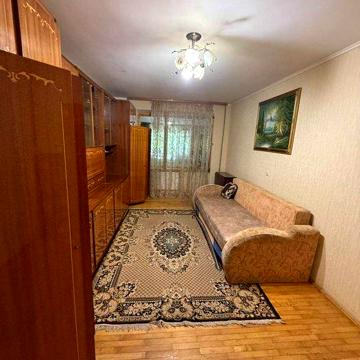 Оренда 2 кімнатної квартири вул. Хоткевича 63