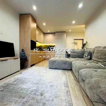 ЖК Ривер парк,  3к квартира, 79 метров