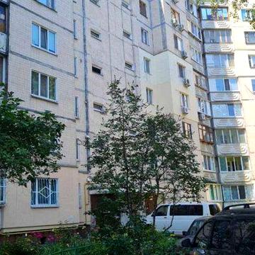 Оренда 2к квартири вул.Бережанська Мінський масив
