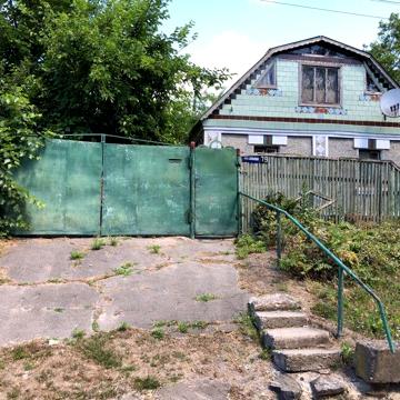 Продам будинок по вул. Свободи 79