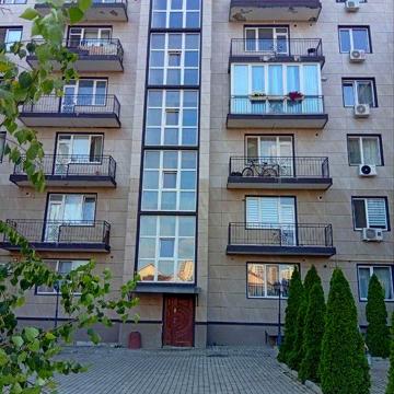 Предлагаю квартиру в новом доме (153-324