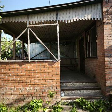Продається будинок біля річки