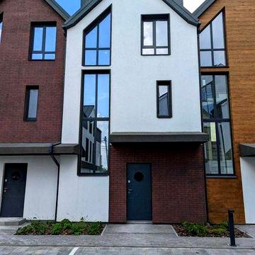 Таунхаус 89м², Київ Жуляни