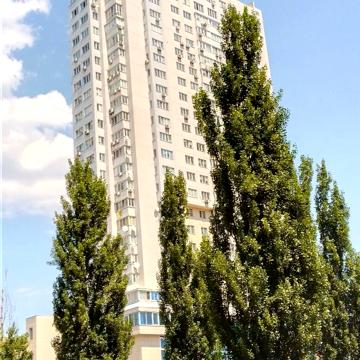 Юрія Шумського вул., 1-А