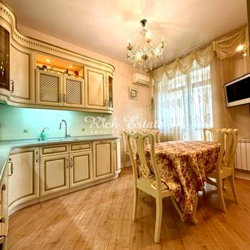Печерськ Коновальця 32Г Квартира з ремонтом
