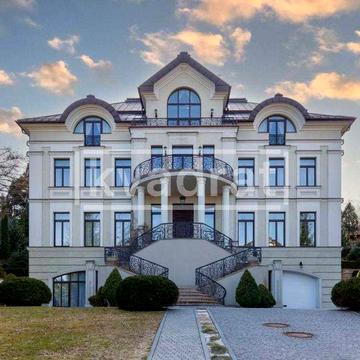 Без % Оренда 6к будинку 1000м2 вулиця Пирятинська 29 Печерськ центр