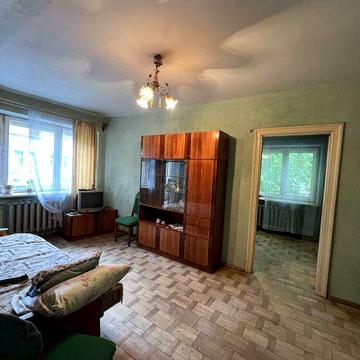 Продаж 2к квартири вул Чупринки