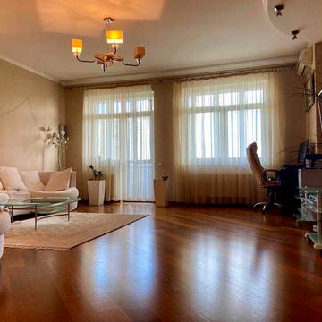 Без% Продам 3 кімн 137м Печерськ Коновальця Євгена (Щорса) 36б