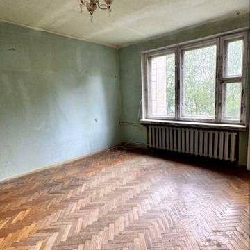 3-кімн. 79.8кв.м. вул.Омеляновича-Павленка Михайла (Суворова) 13.