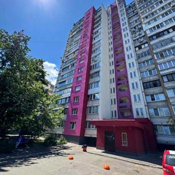 Продаж 4 кім кв. Райдужна 5 Лівобережна Чернігівська Троєщина 96 кв.м.