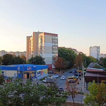 Вячеслава Чорновола вул. (Войкова), 4